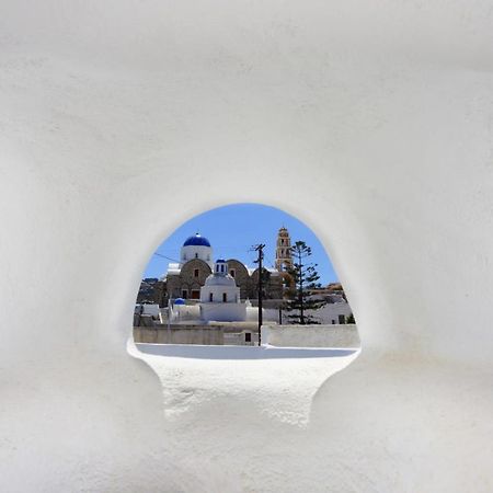Church And Cave - Santorini Private Residences Месарія Екстер'єр фото