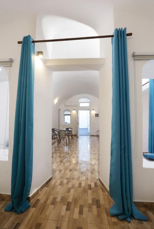Church And Cave - Santorini Private Residences Месарія Екстер'єр фото