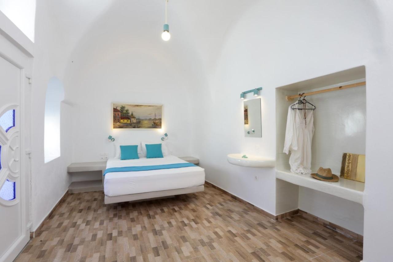 Church And Cave - Santorini Private Residences Месарія Екстер'єр фото