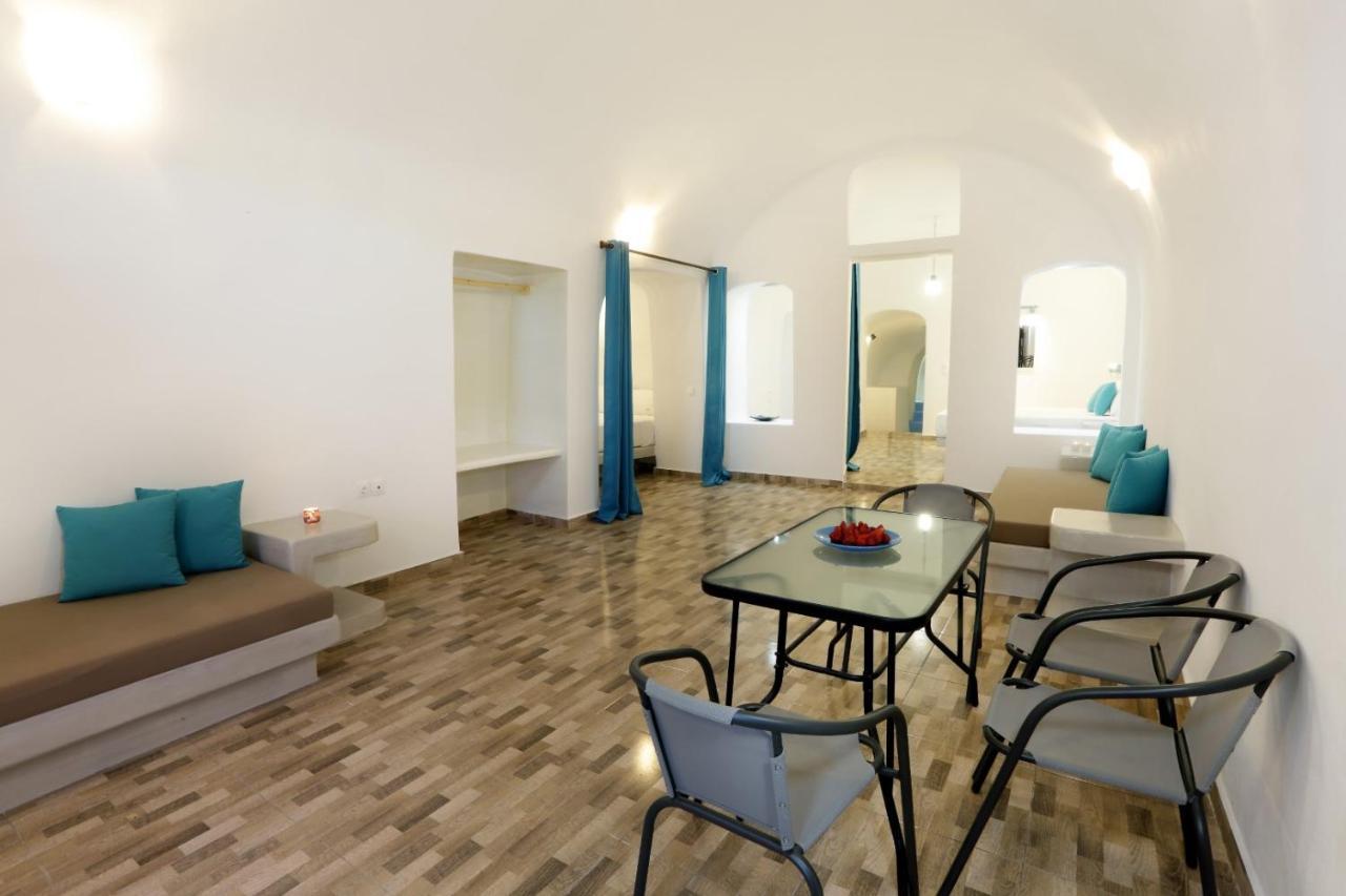 Church And Cave - Santorini Private Residences Месарія Екстер'єр фото