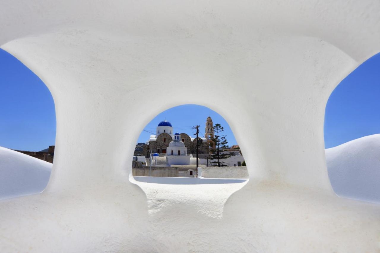 Church And Cave - Santorini Private Residences Месарія Екстер'єр фото